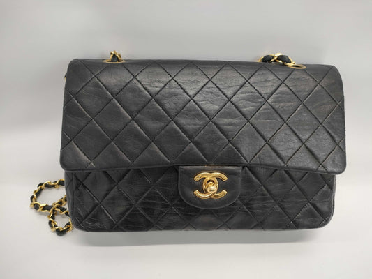 CHANEL Matelasse Chain Shoulder Bag