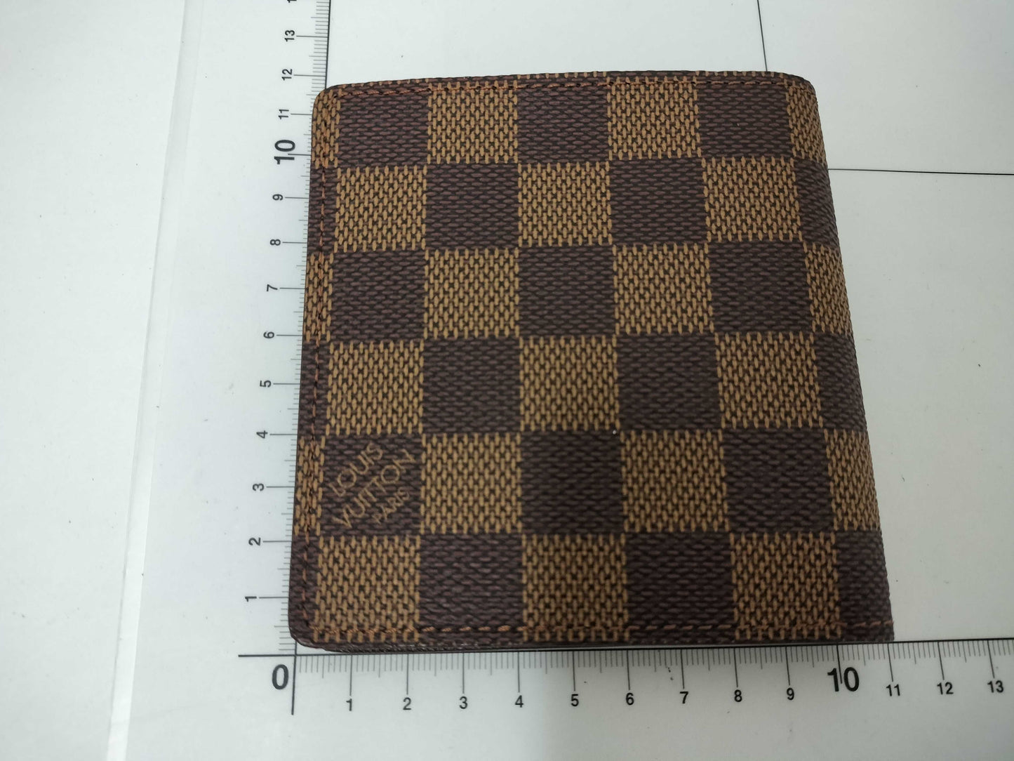 LOUIS VUITTON Damier LV Wallet Billfold