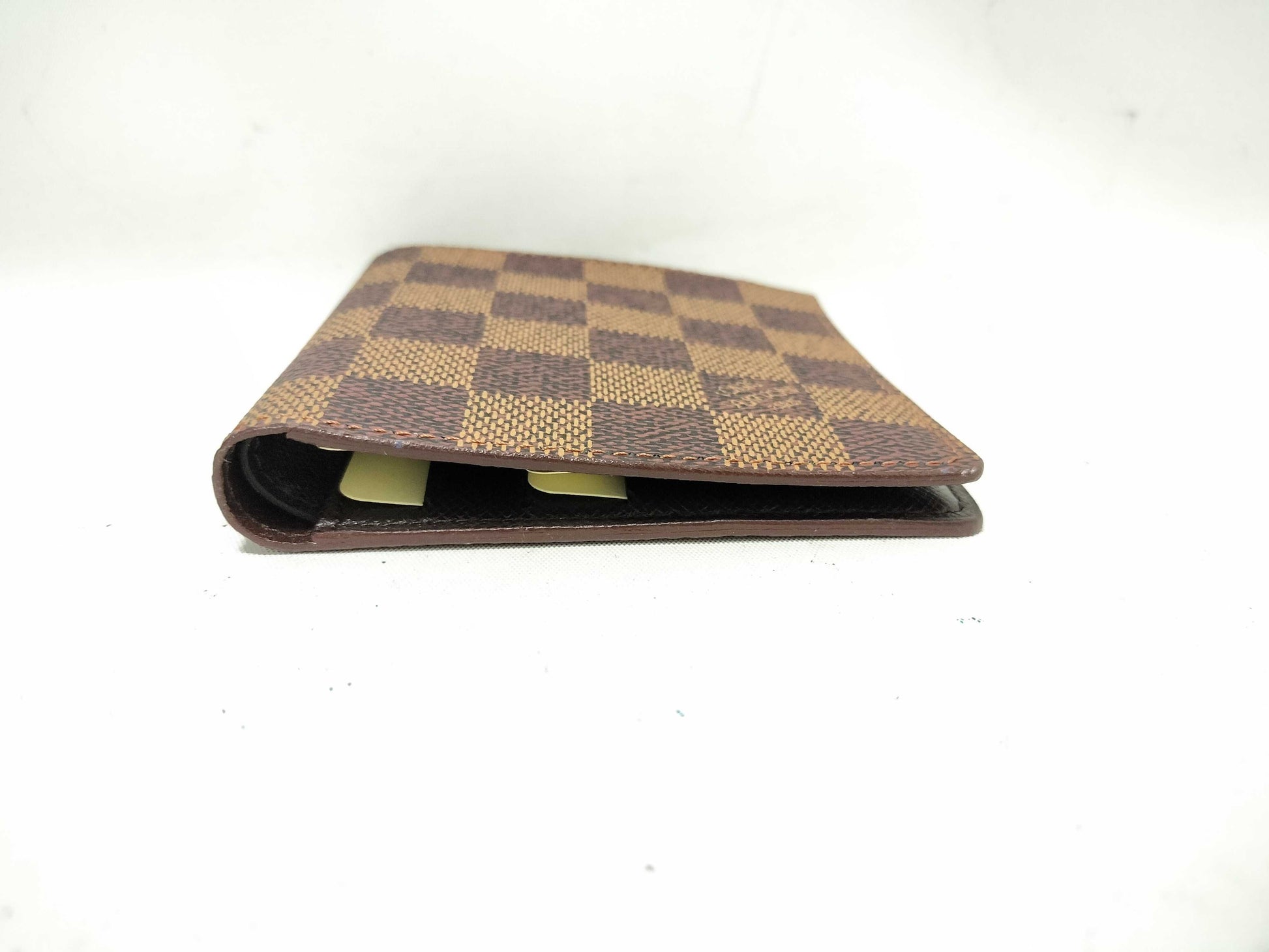 LOUIS VUITTON Damier LV Wallet Billfold