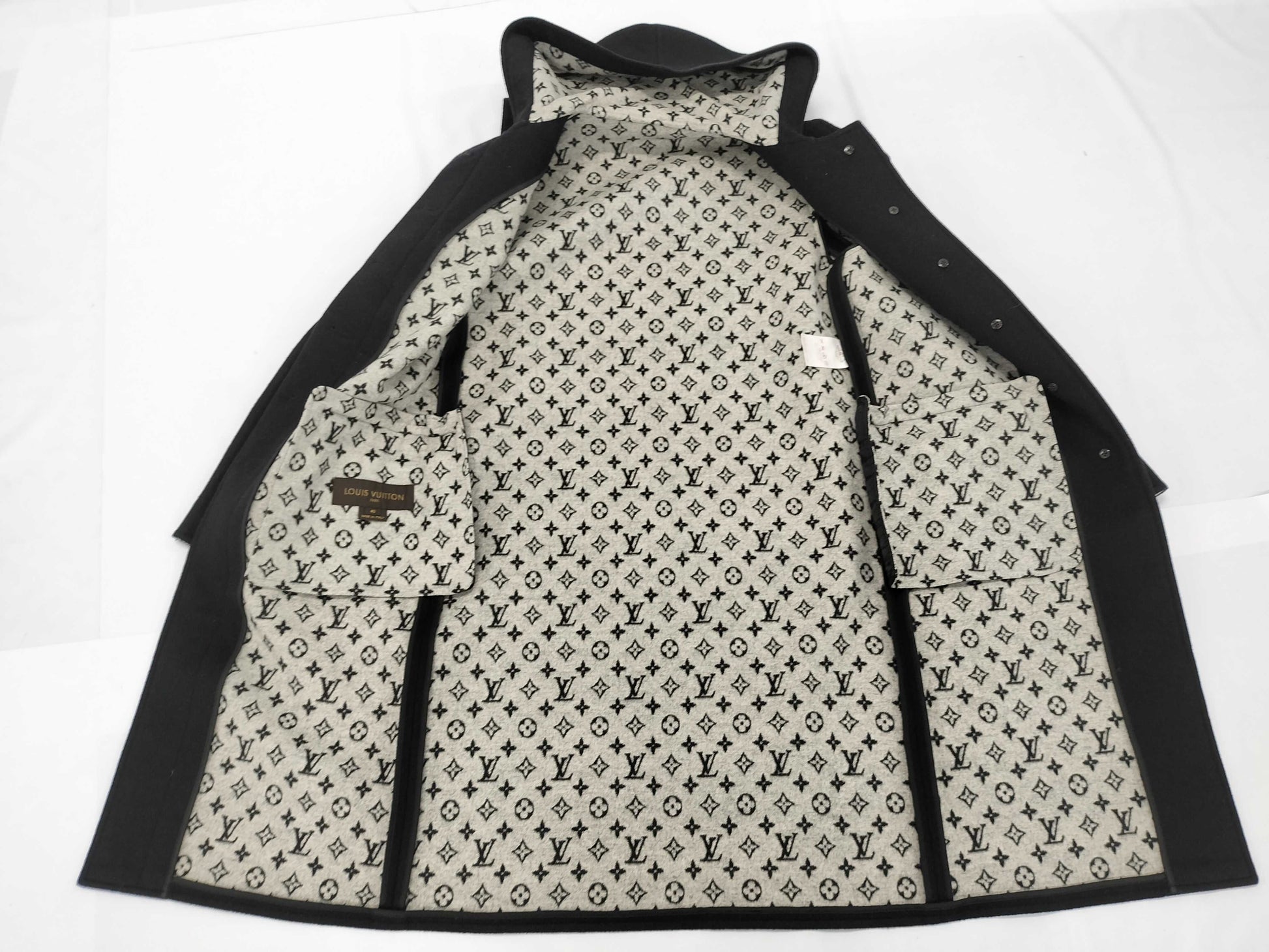 LOUIS VUITTON Louis Vuitton Coat 40 Coat