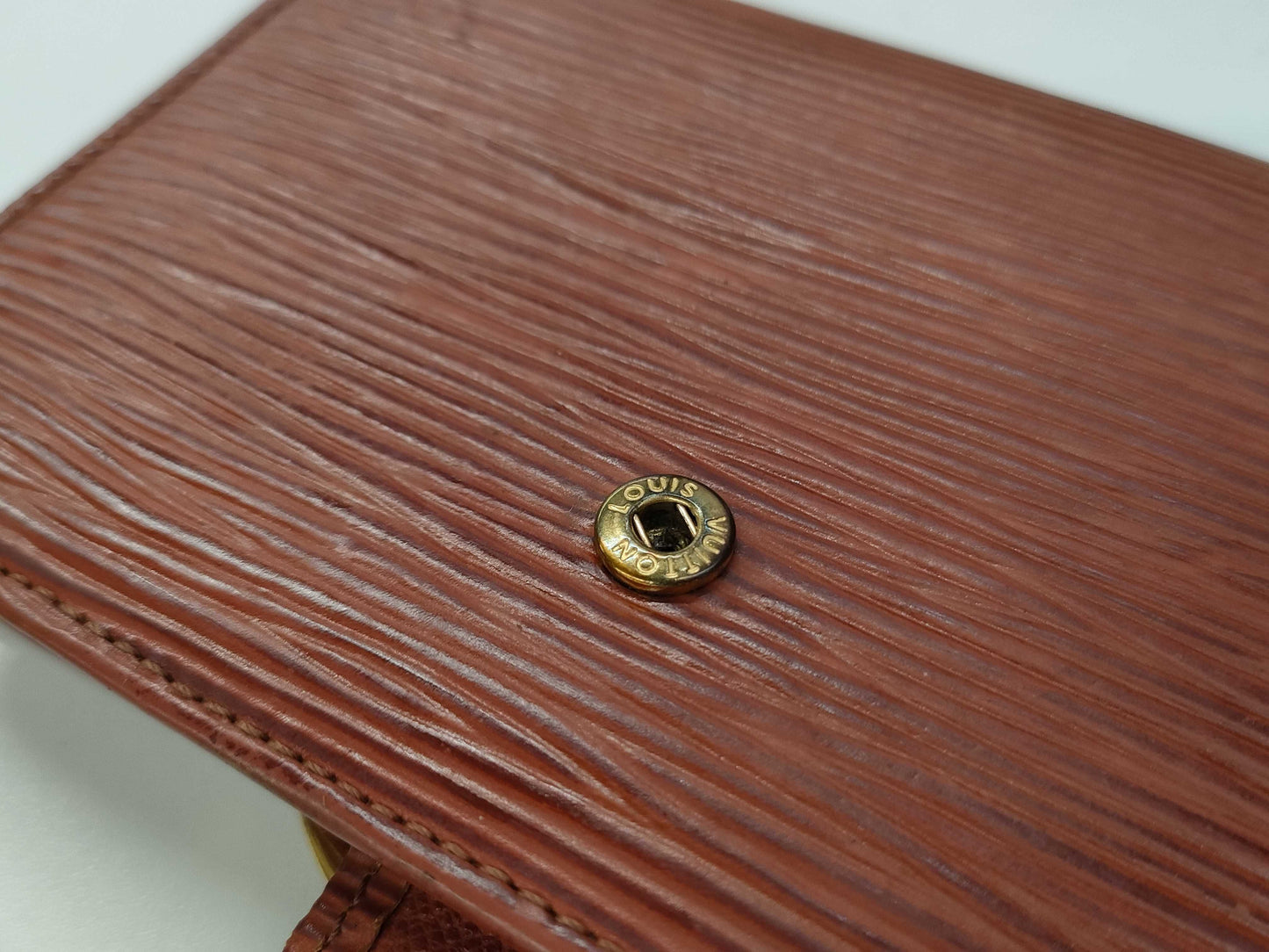 LOUIS VUITTON Epi Louis Vuitton Wallet