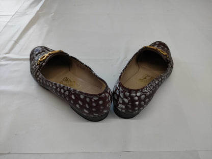 Salvatore Ferragamo size 6 pumps
