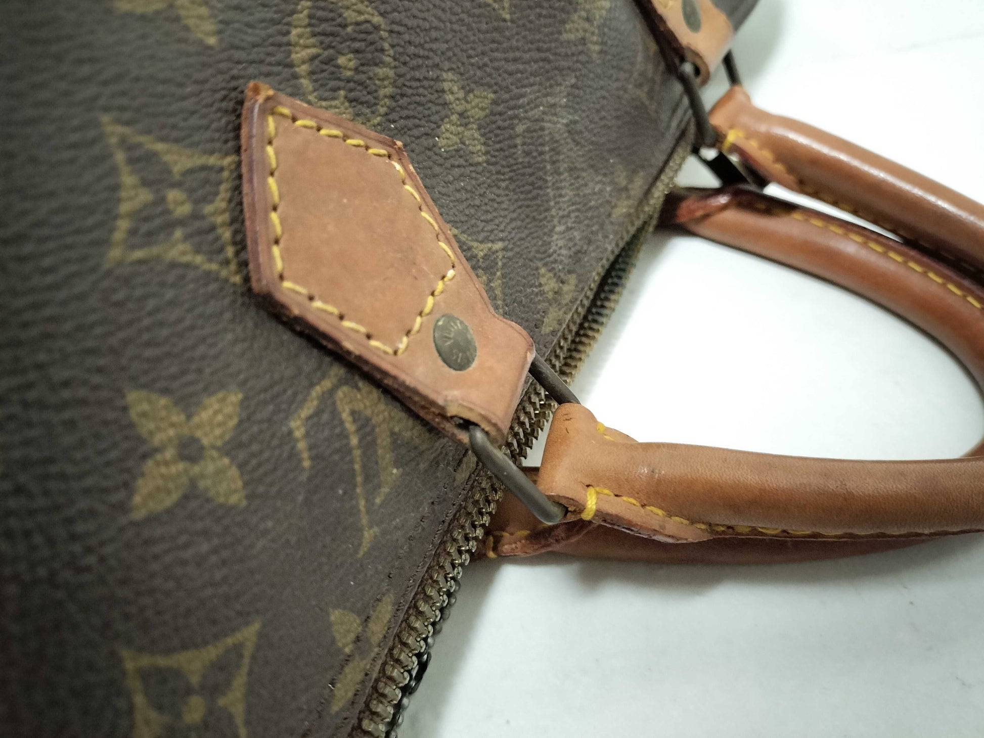 LOUIS VUITTON Monogram Vuitton Speedy Handbag