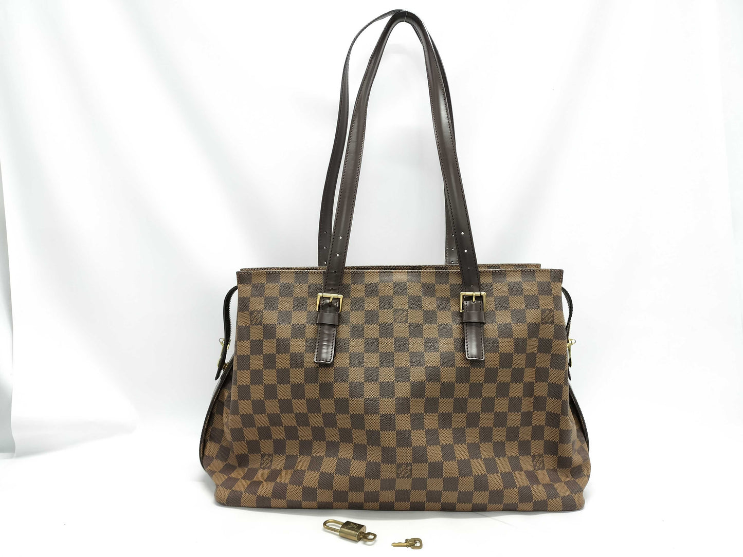 LOUIS VUITTON Damier Chelsea Tote Bag