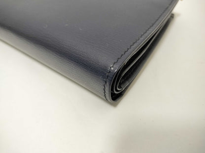 Valentino Garavani VALENTINO GARANANI Bifold Wallet with Clasp Closure