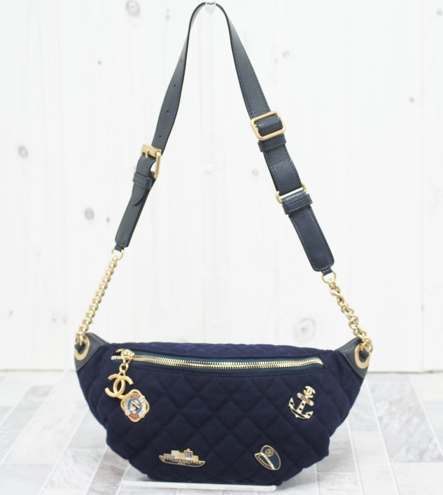 CHANEL CHANEL Marine Motif Body Bag Serial Seal No. 26 Shoulder Bag