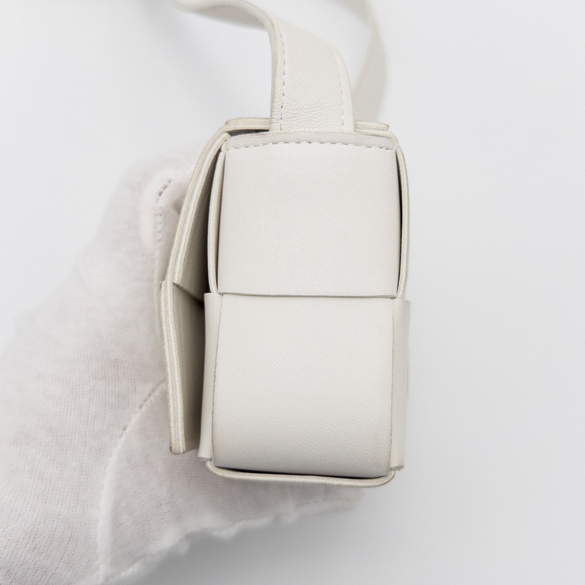 BOTTEGA VENETA Maxi Intrecciato Candy Cassette Leather Shoulder Bag in White