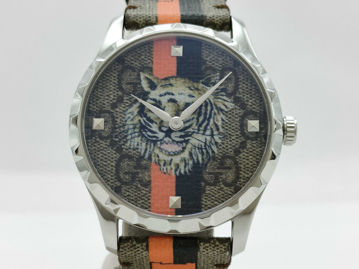 GUCCI Tiger GG 126.4 18527724 Quartz Men's Watch