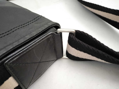 BALLY Leather Shoulder Bag