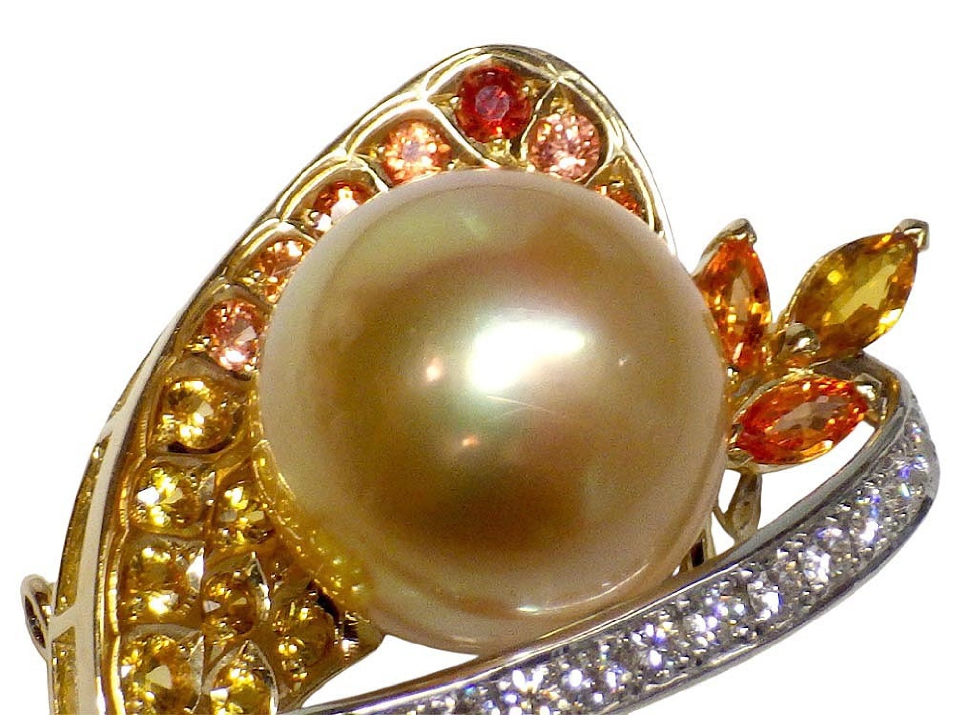 South Sea Pearl, Diameter: Approx. 16.3mm, S1.53/0.91ct, D0.62ct, 18K Gold, 17.1g, Brooch 