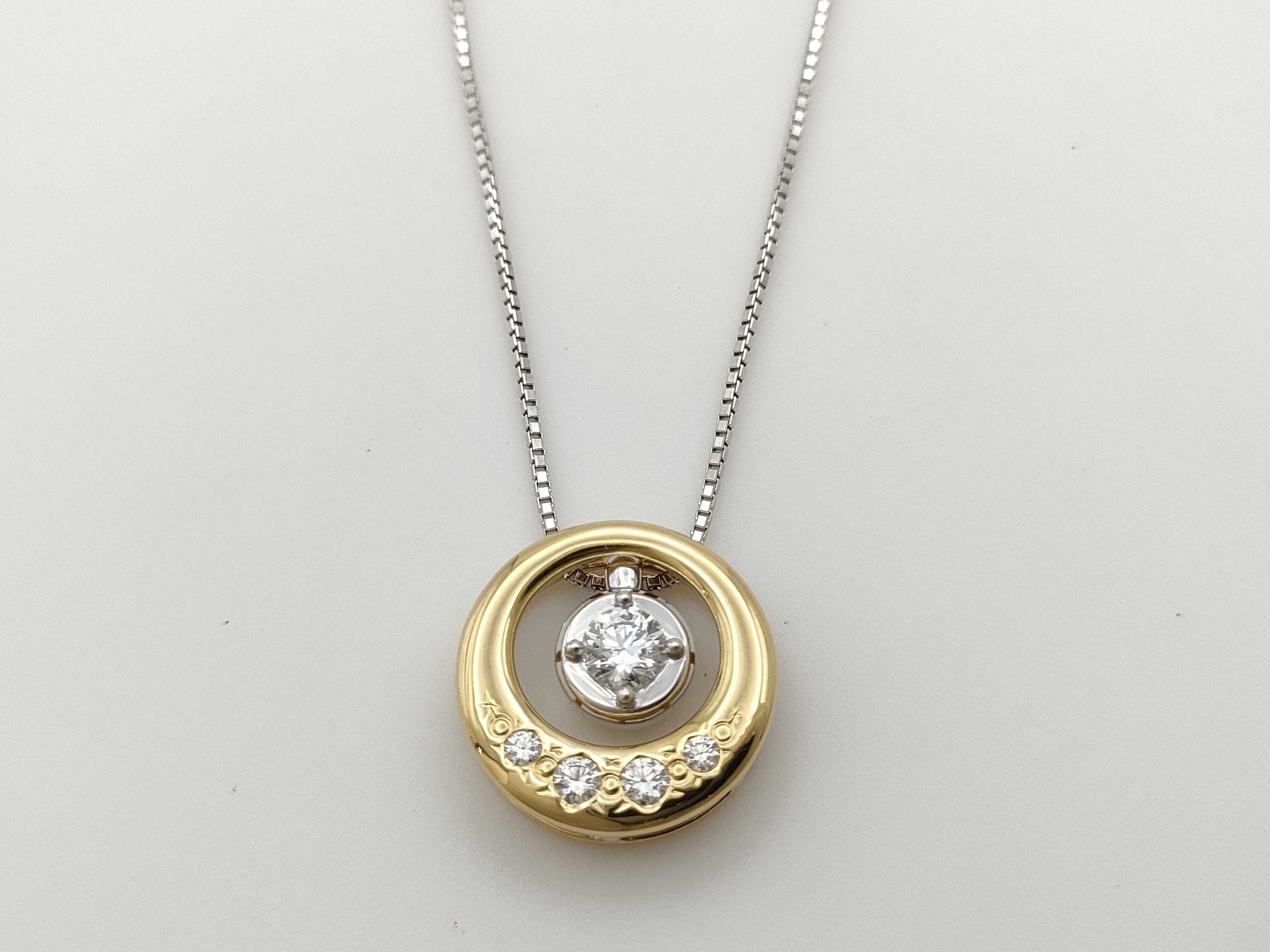 TASAKI D0.18/0.09ct 750/K18WG 5.0g Necklace 