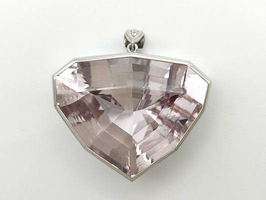 TASAKI Morganite 71.65ct D0.04ct PT900 31.1g Pendant Top 