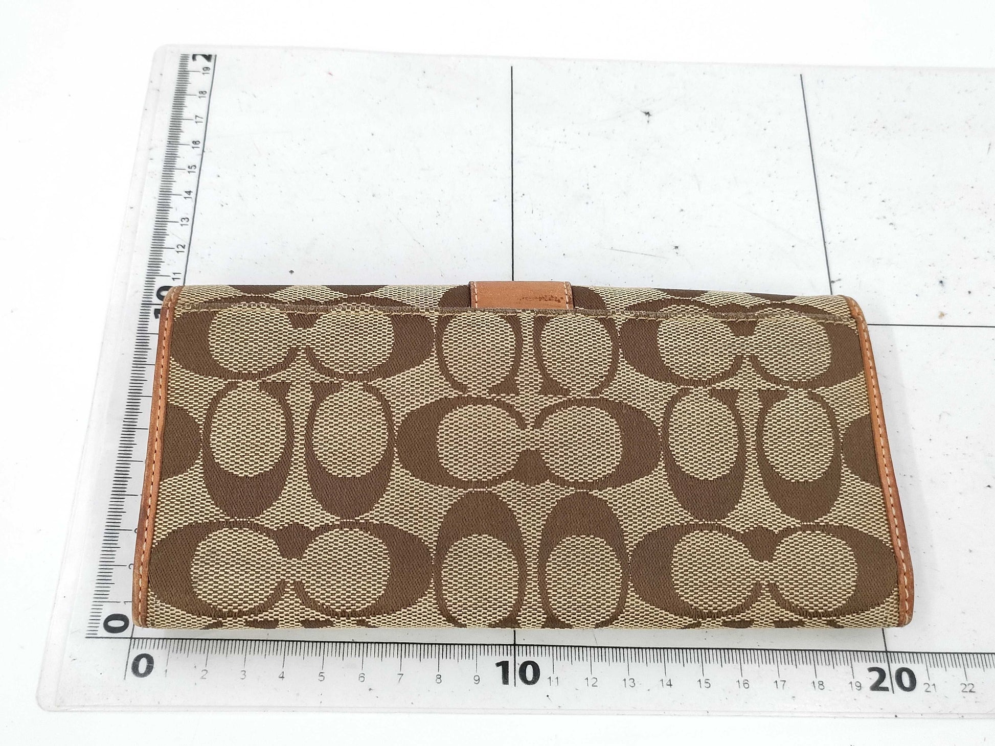 COACH Signature Long Wallet