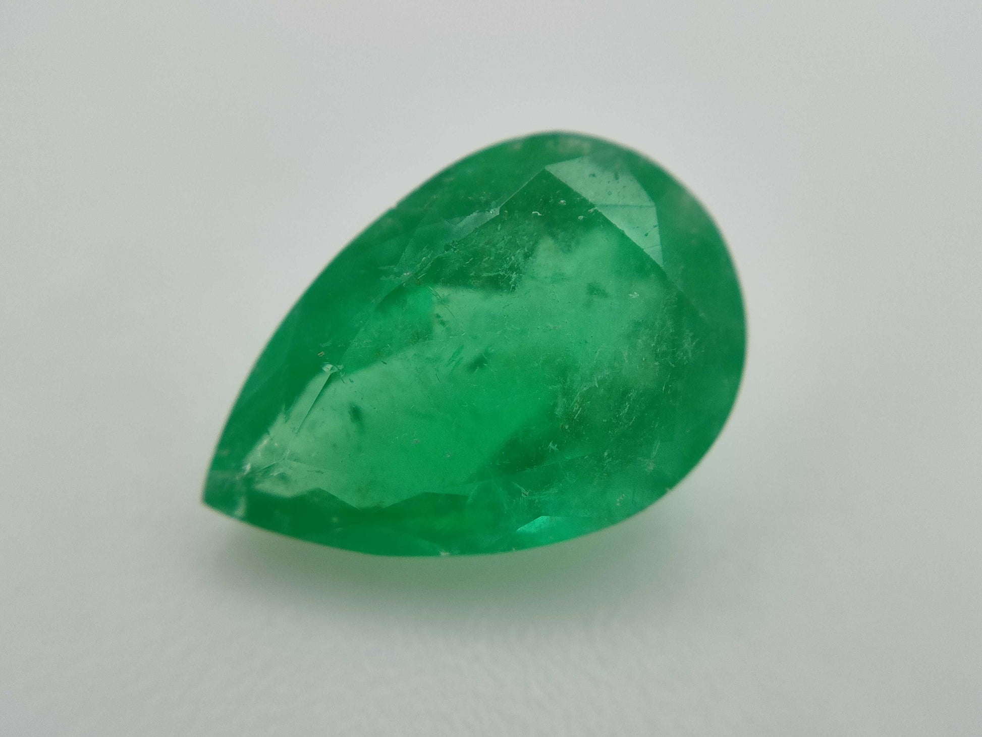 E1.706 Colored Stone 2.60ct Colored Stone Loose