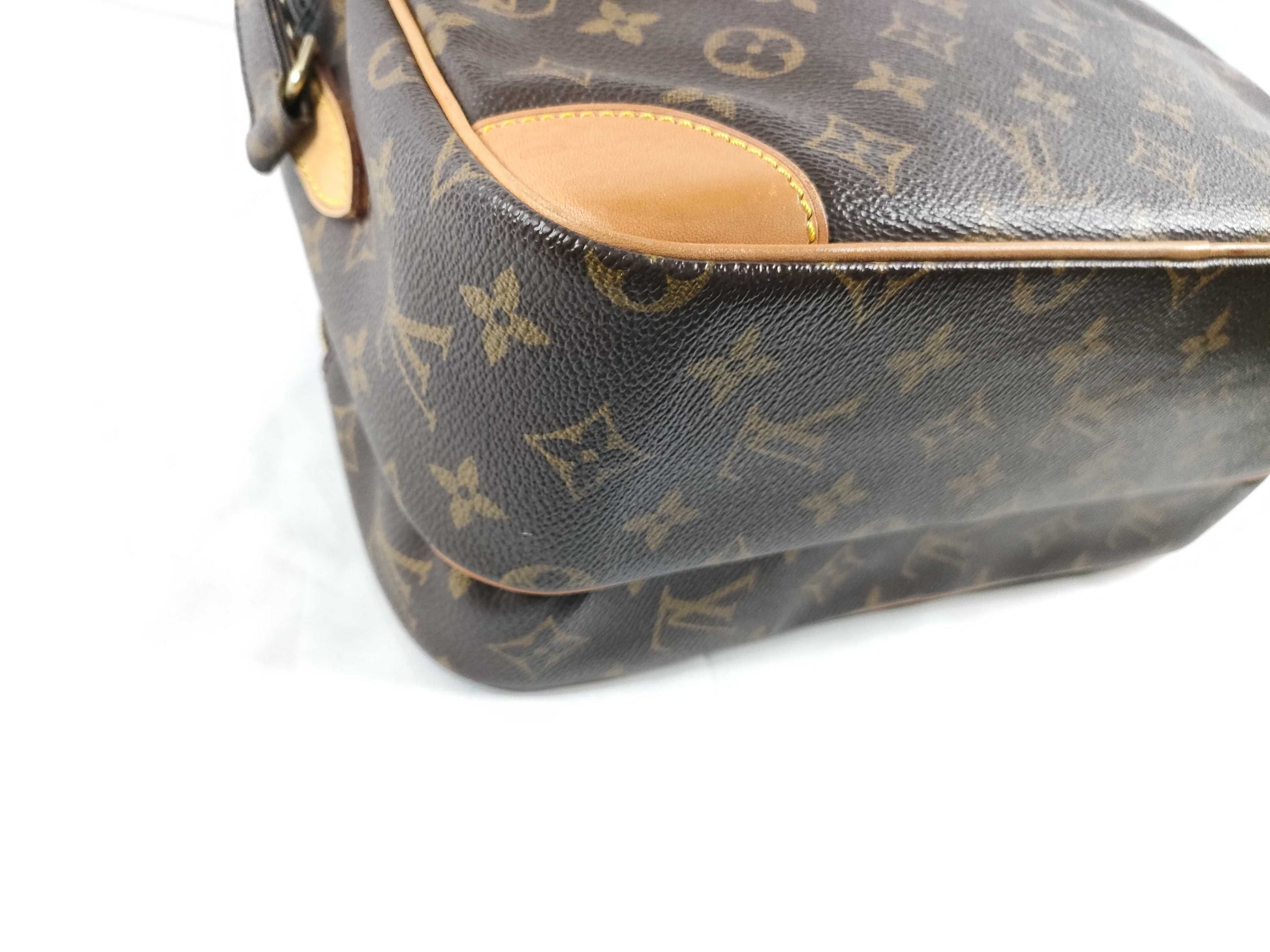 LOUIS VUITTON Monogram Nile Shoulder Bag M45244 AR1020
