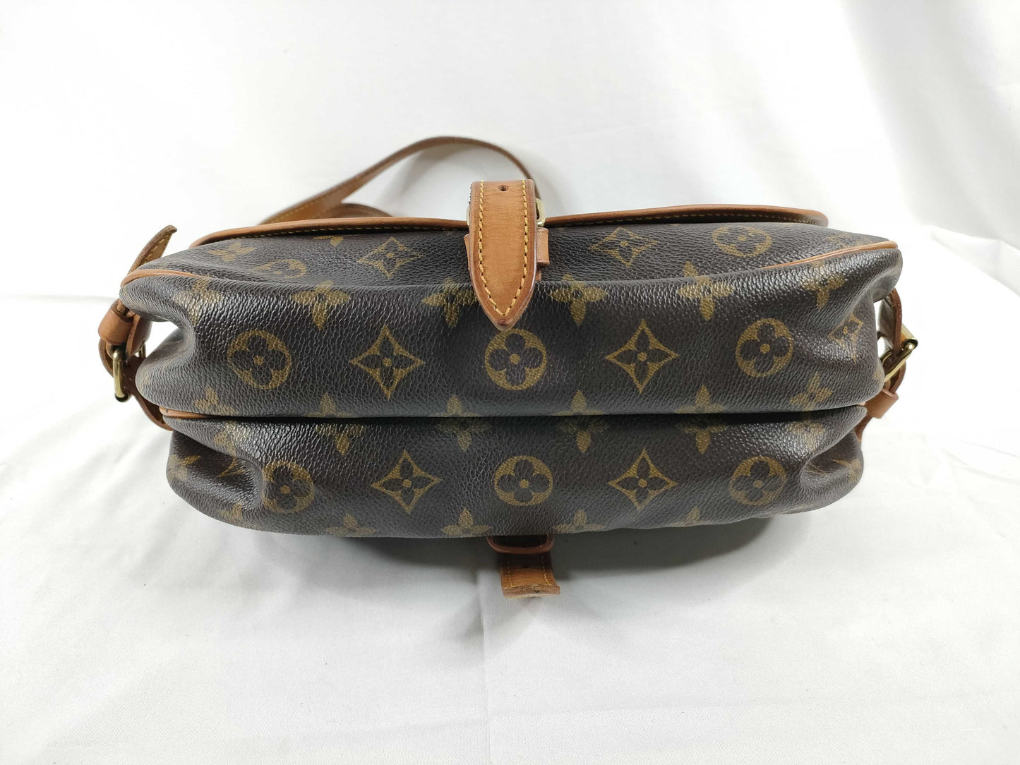 LOUIS VUITTON Monogram Saumur 30 M42256 AR0953 Shoulder Bag