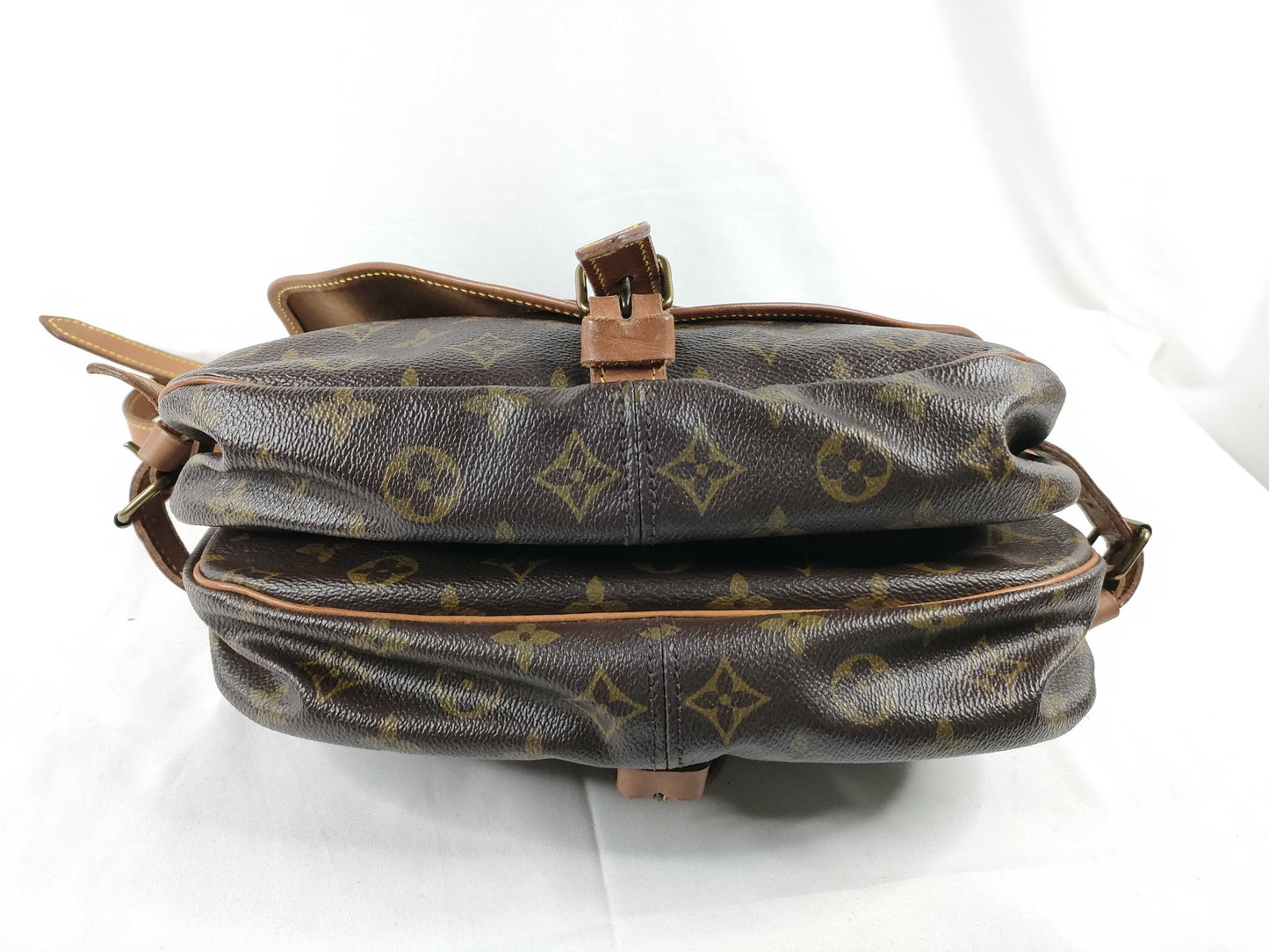 LOUIS VUITTON Monogram LOUIS VUITTON M42256 Monogram Louis Vuitton Monogram Saumur 30 Shoulder Bag Shoulder Bag