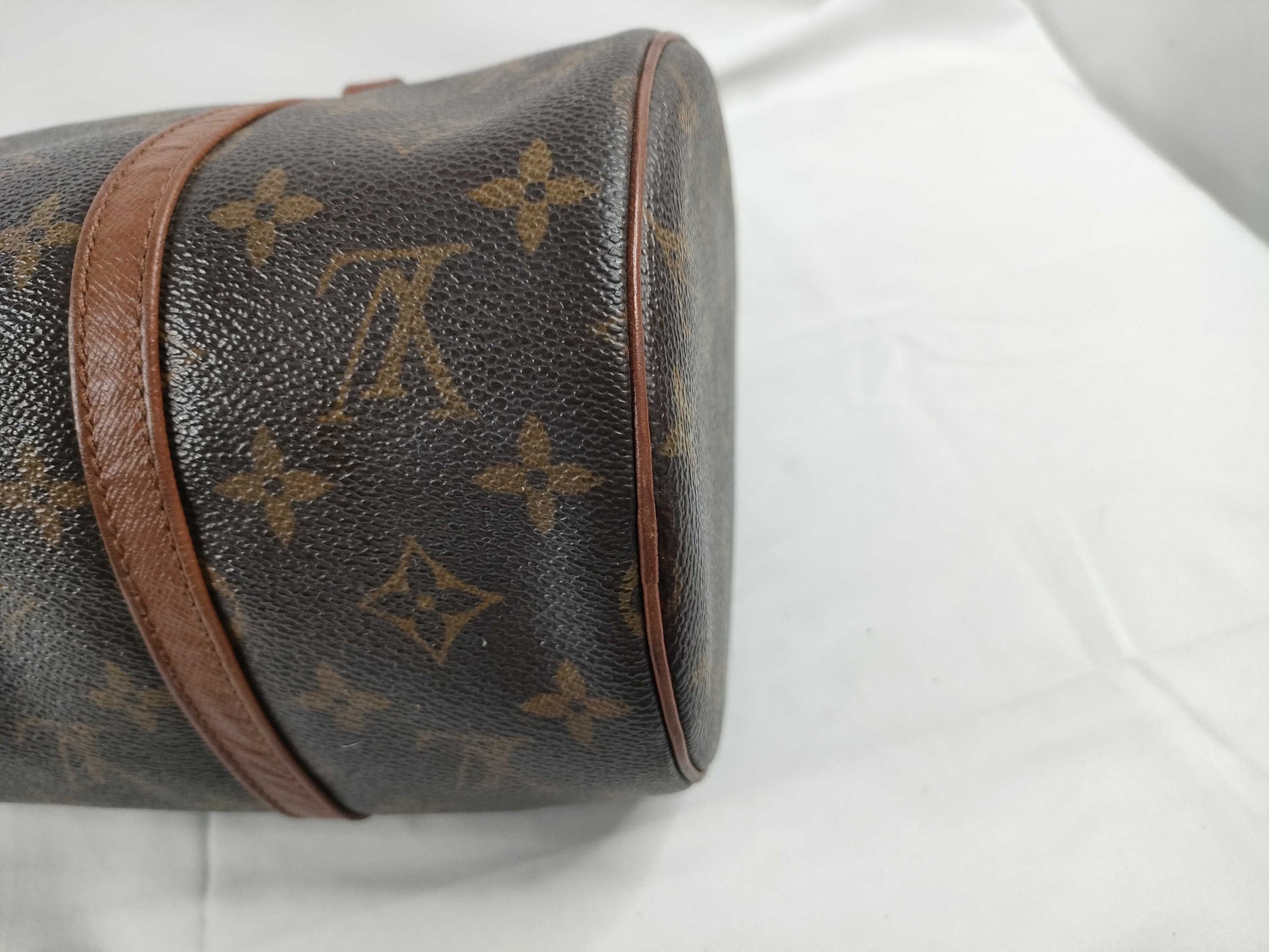 LOUIS VUITTON Monogram LOUIS VUITTON M51365 Monogram LOUIS VUITTON Monogram Papillon 30 M51365 Handbag