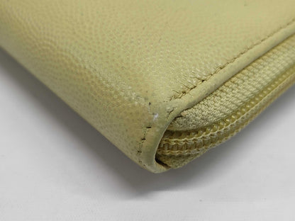 CHANEL Caviar Skin Coco Mark Wallet