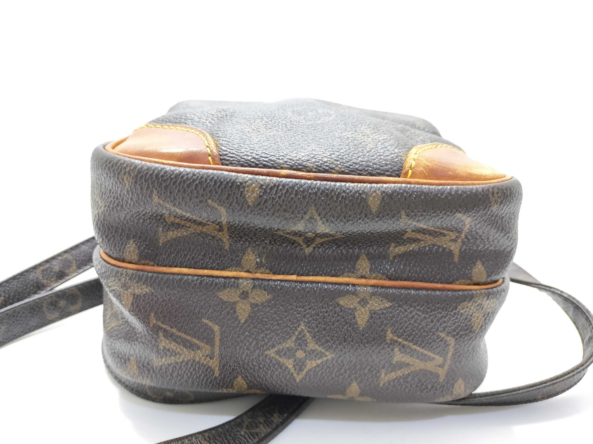 LOUIS VUITTON Monogram Amazon TH1012 Shoulder Bag