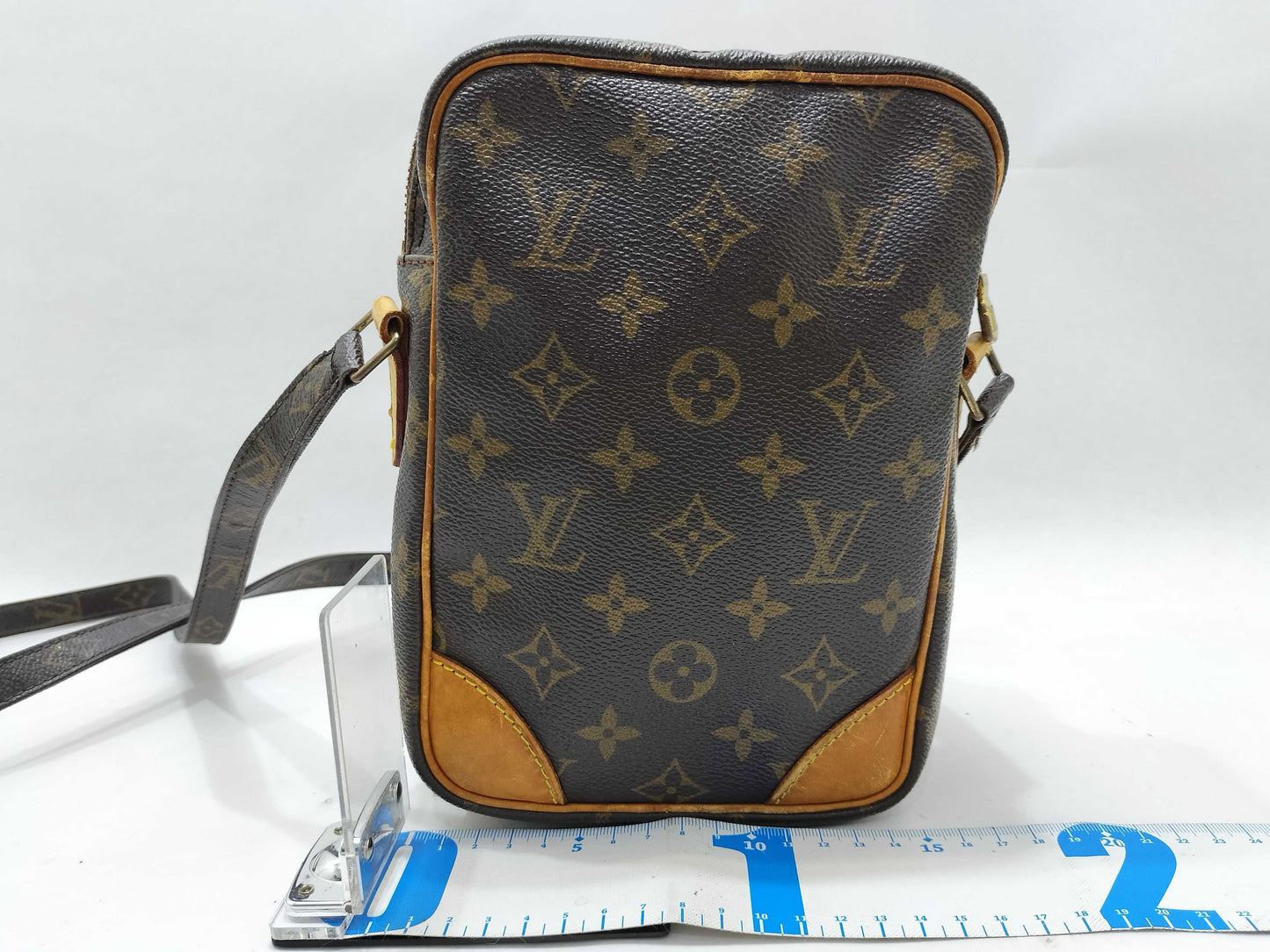 LOUIS VUITTON Monogram Amazon TH1012 Shoulder Bag