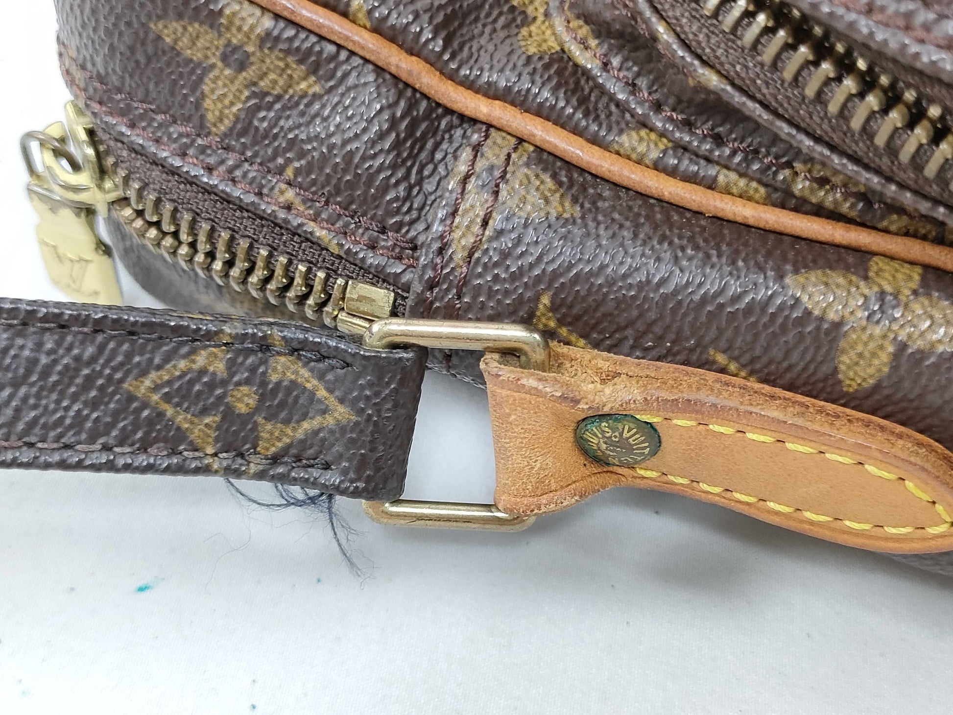 LOUIS VUITTON Monogram M45236 Amazon Shoulder Bag