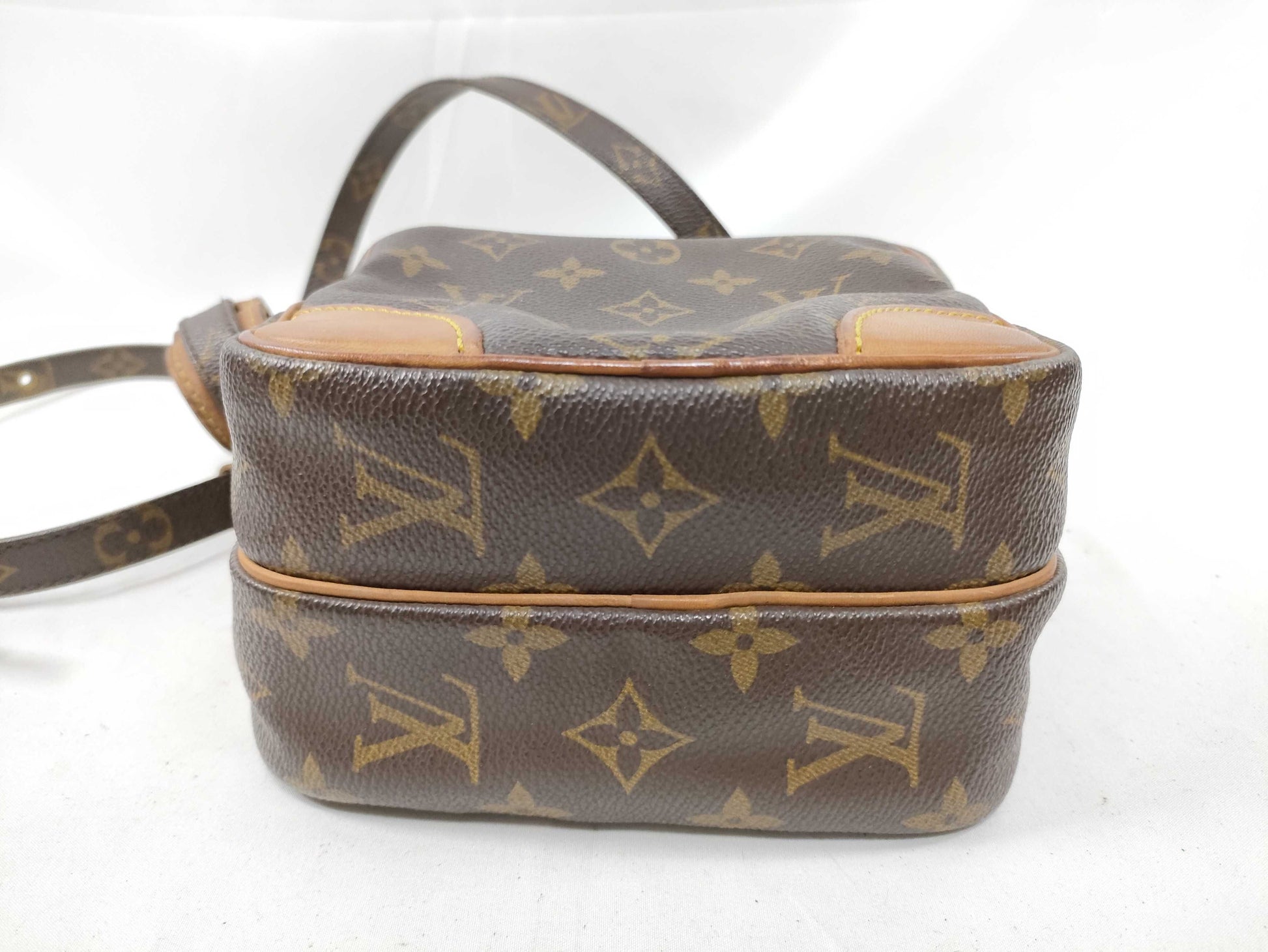 LOUIS VUITTON Monogram M45236 Amazon Shoulder Bag