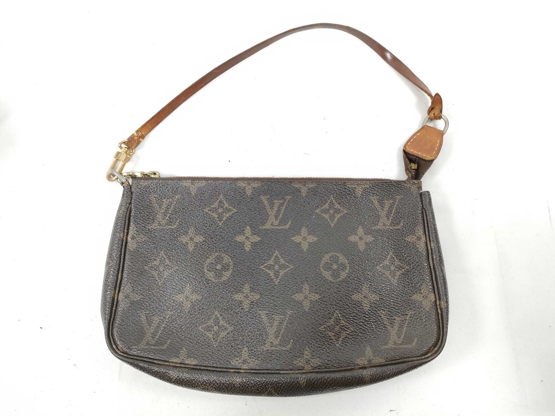 LOUIS VUITTON Monogram M51980 Pochette Accessoires Pouch