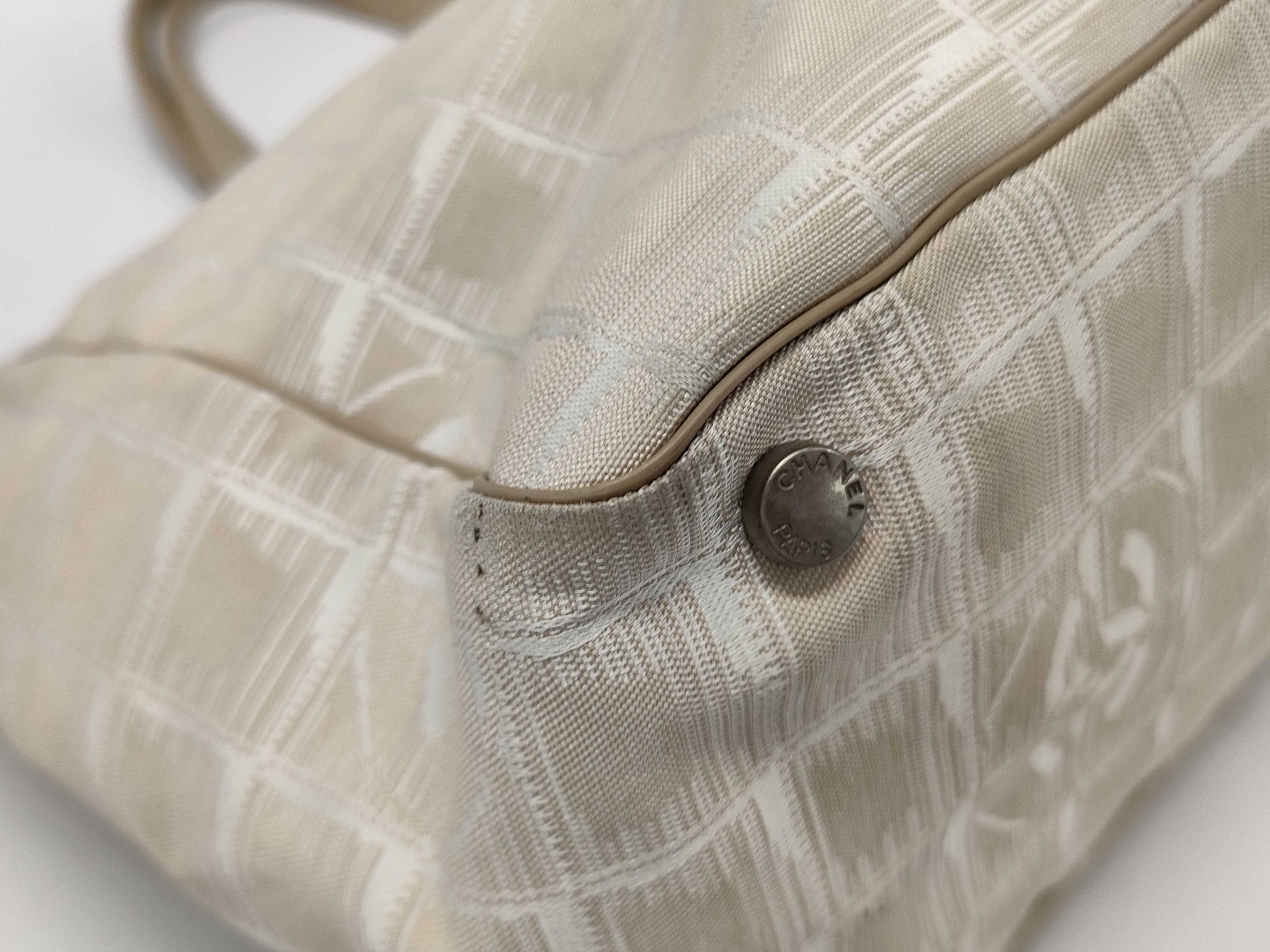 CHANEL New Travel Line Beige 7134722 Tote Bag