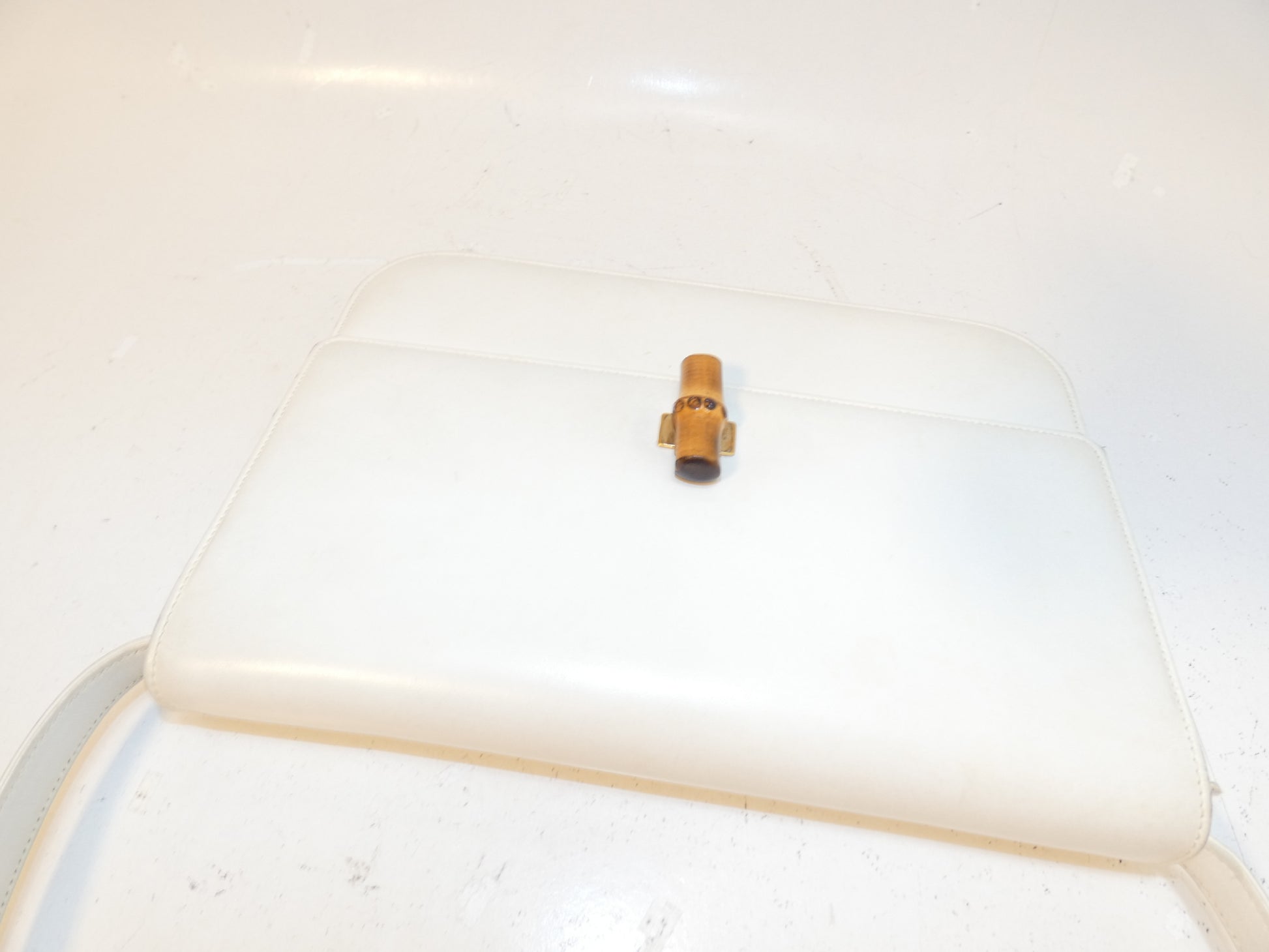 GUCCI Bamboo Turnlock Leather Shoulder Bag