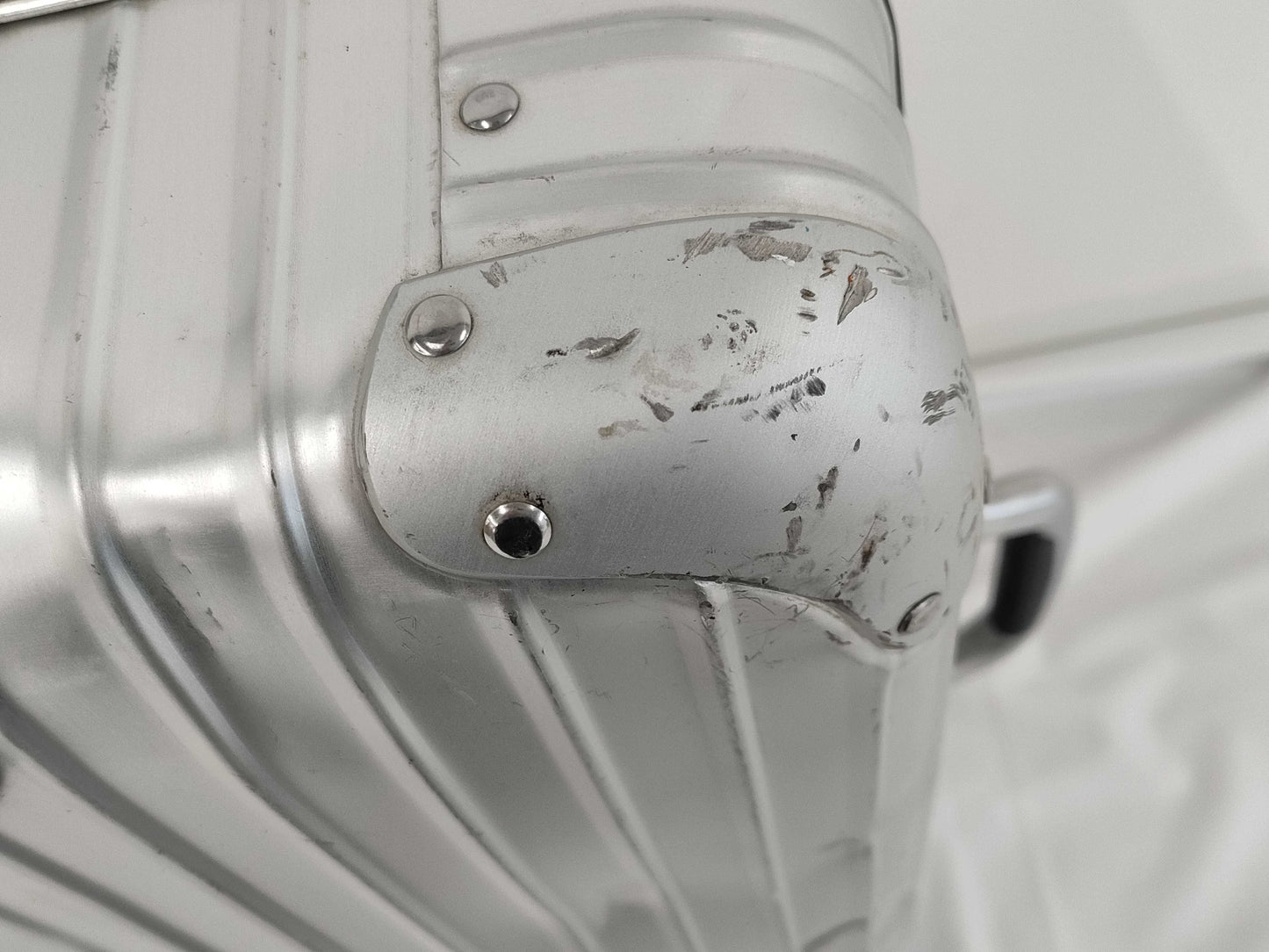 RIMOWA RIMOWA Aluminum Suitcase Silver Carry-on Bag