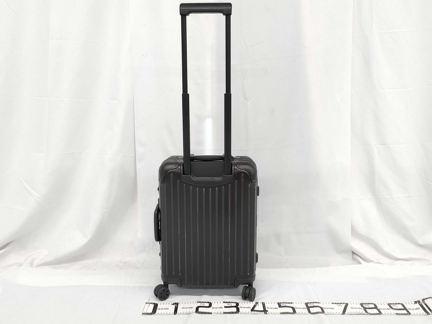 RIMOWA RIMOWA Aluminum Suitcase Black Carry-on Bag
