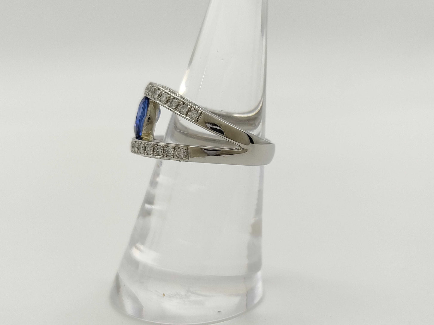 S1.596ct D0.575ct Pt900 12.8g Ring 