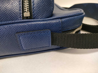 LOUIS VUITTON Monogram Louis Vuitton Shoulder Bag