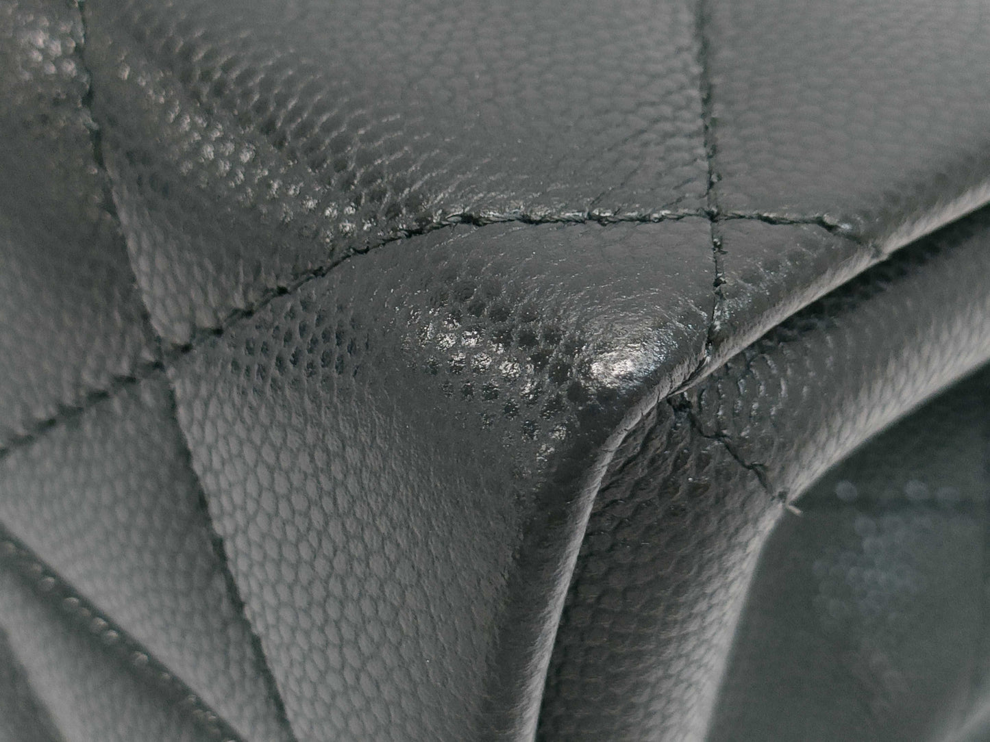 CHANEL Matelasse Top Handle Bag AP4568 Black with Gold Hardware and Caviar Leather, XULX3AP5, 2-Way Shoulder Bag/Handbag