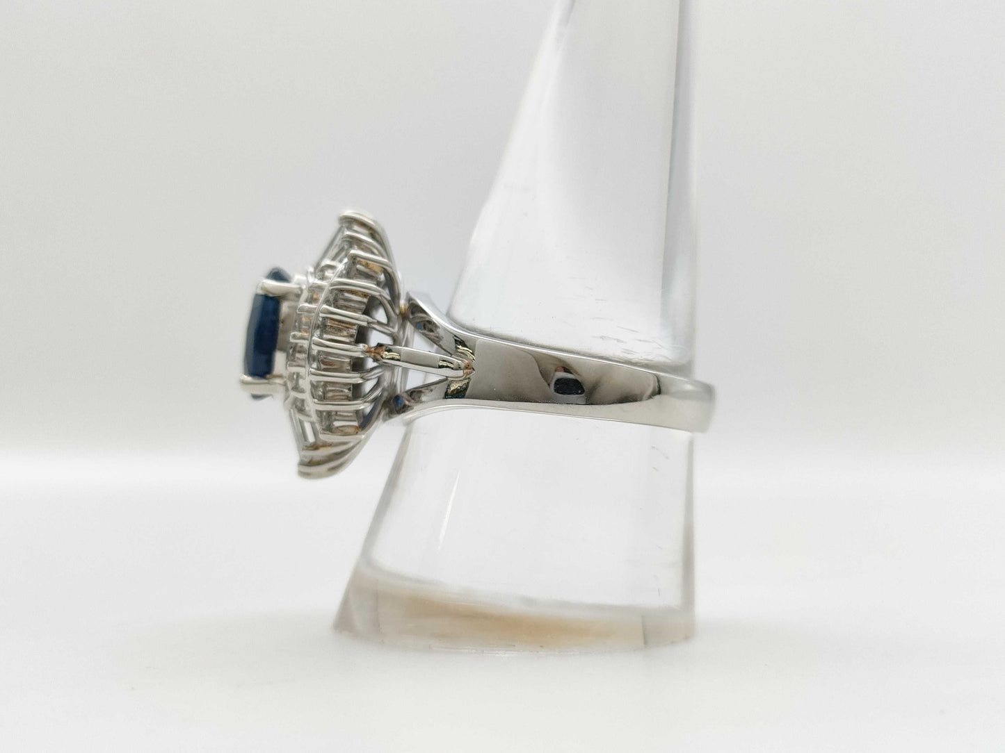 S2.555ct D0.82ct PT900 12.3g Ring 