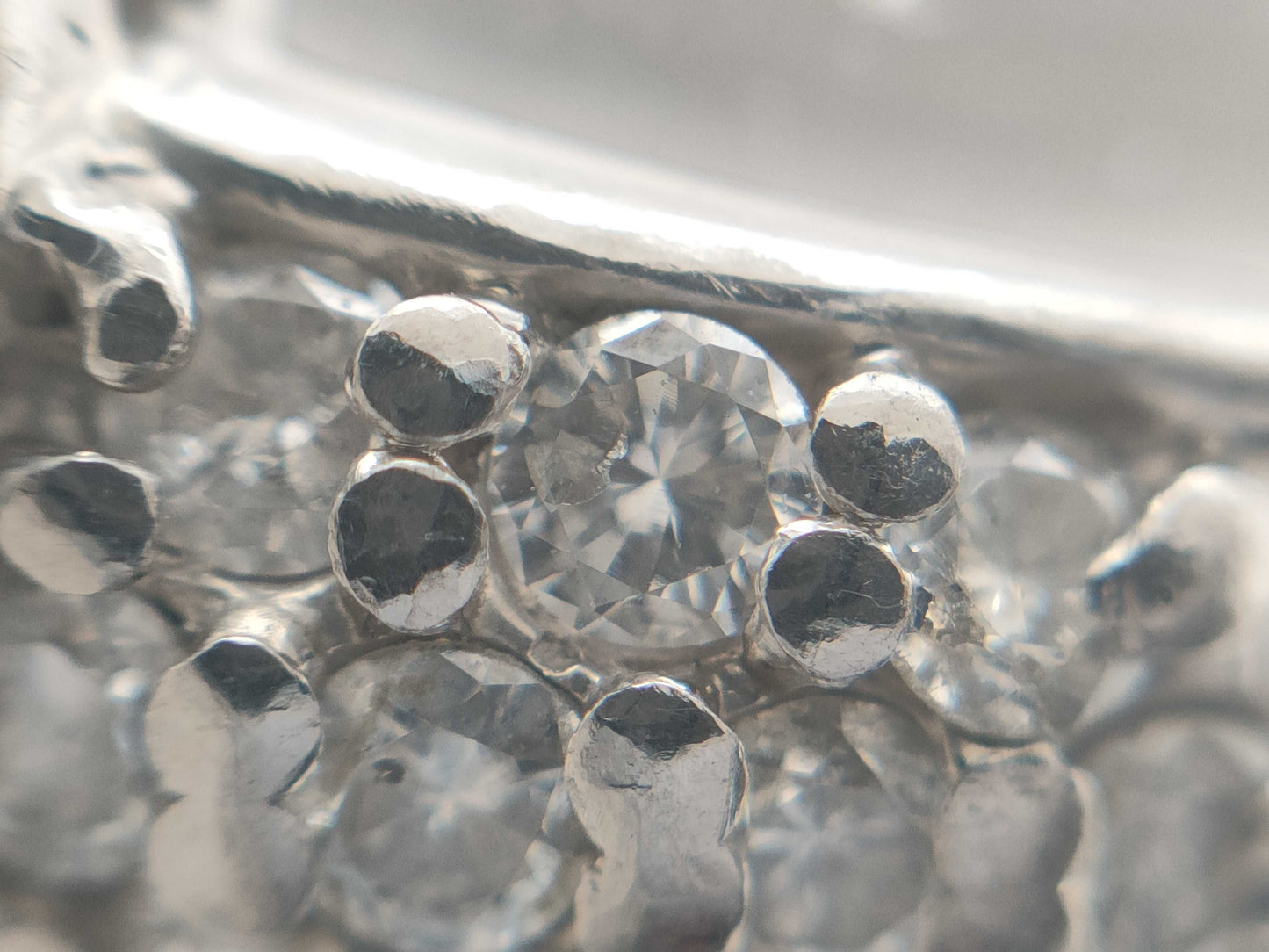 S2.50ct D0.70ct PT900 8.4g Ring 