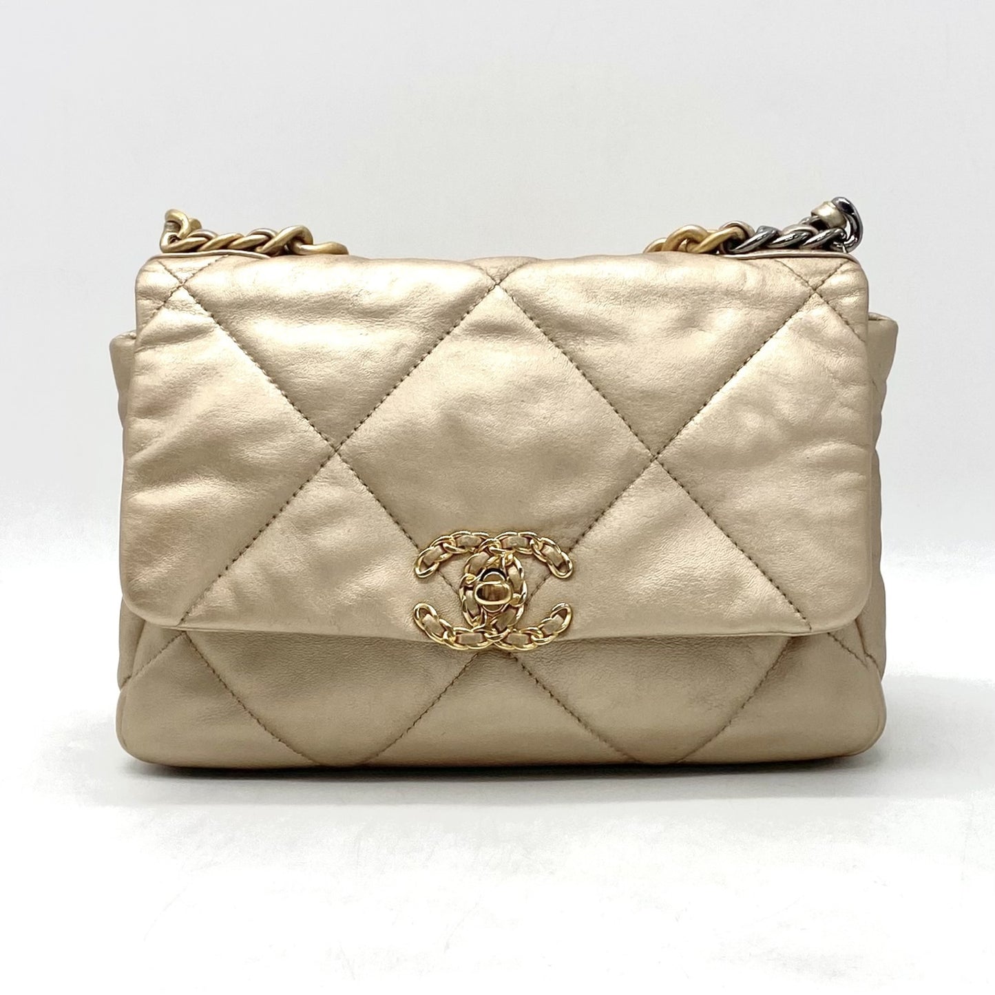 CHANEL CHANEL Chanel 19 Matelasse Turnlock Coco Mark Lambskin Chain Hand Shoulder Bag