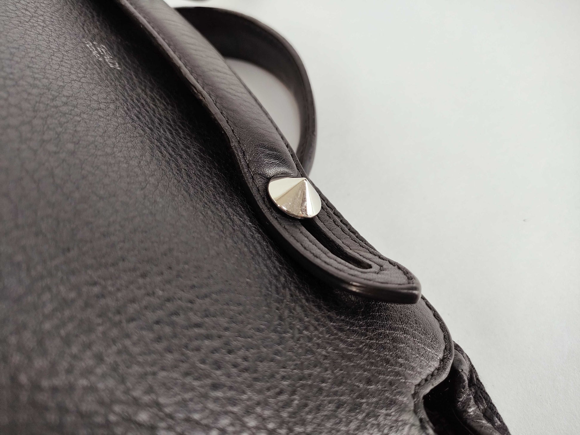 FENDI FENDI By the Way BLK Handbag