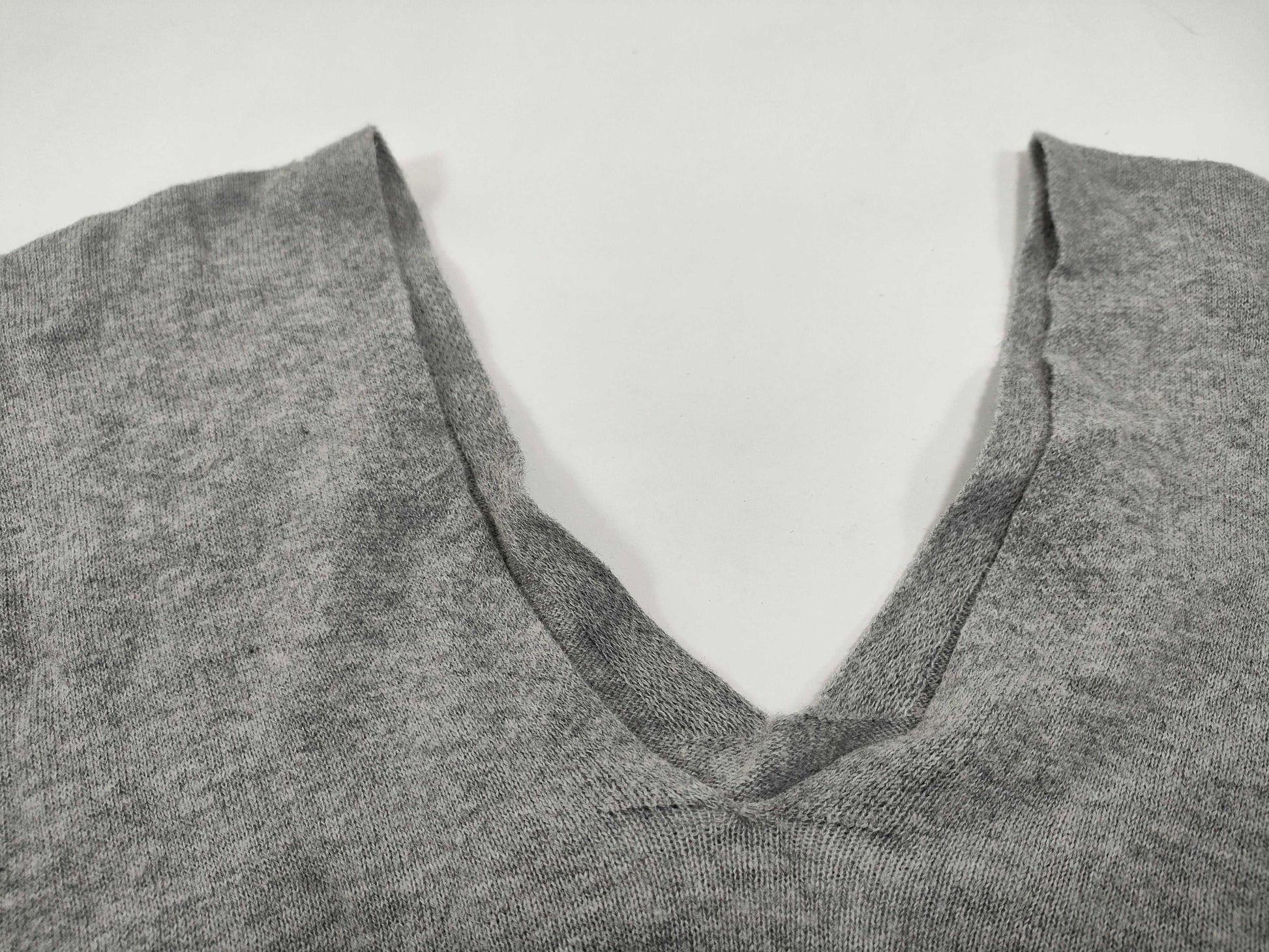 COMME des GARCONS AD2020 V-neck wool grey long-sleeved knit sweater, size M