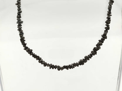 Colored Stone Metal Necklace 6.1g 