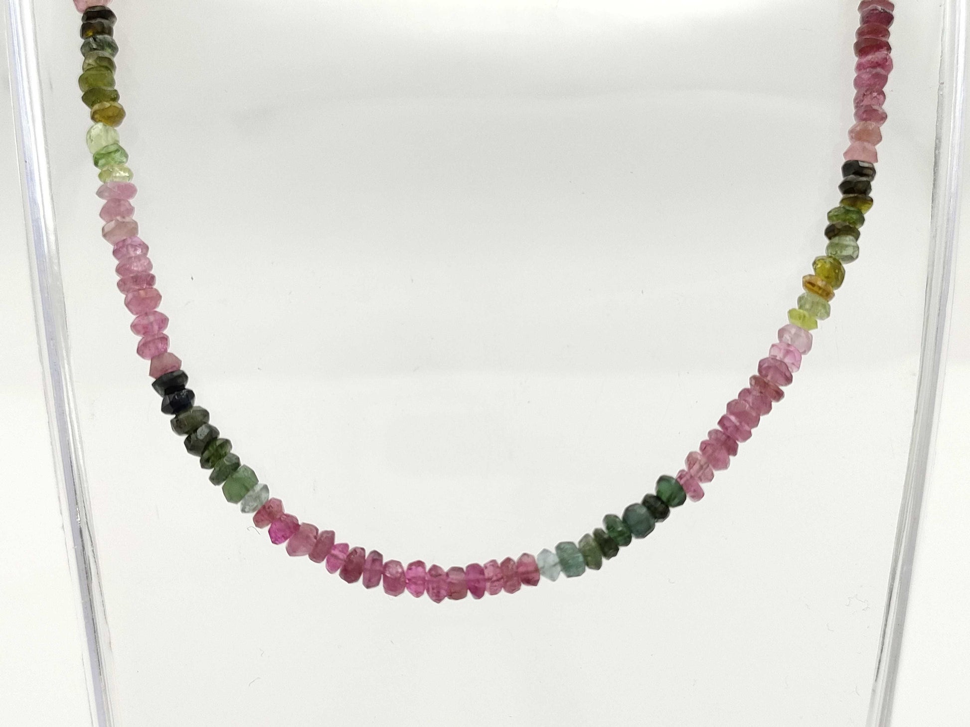 Tourmaline 18K 8.8g Necklace 