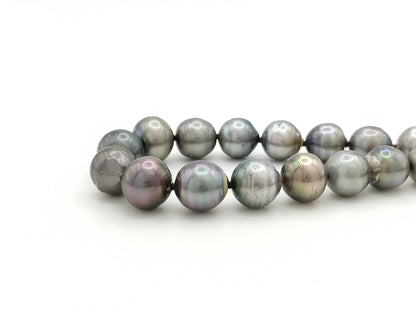 Semi-round pearl necklace, diameter approximately 11.9mm-15.4mm, sterling silver, 99.2g .