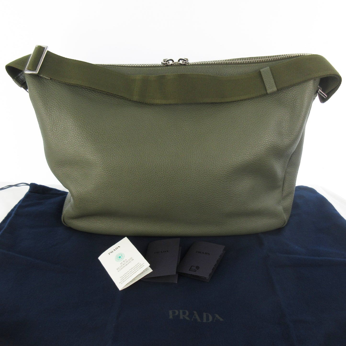 PRADA Unused 2025 Spring/Summer Vitello Dino Large Leather Tote Bag Khaki, 40cm Wide, Triangle Logo, RFID Tag Verified