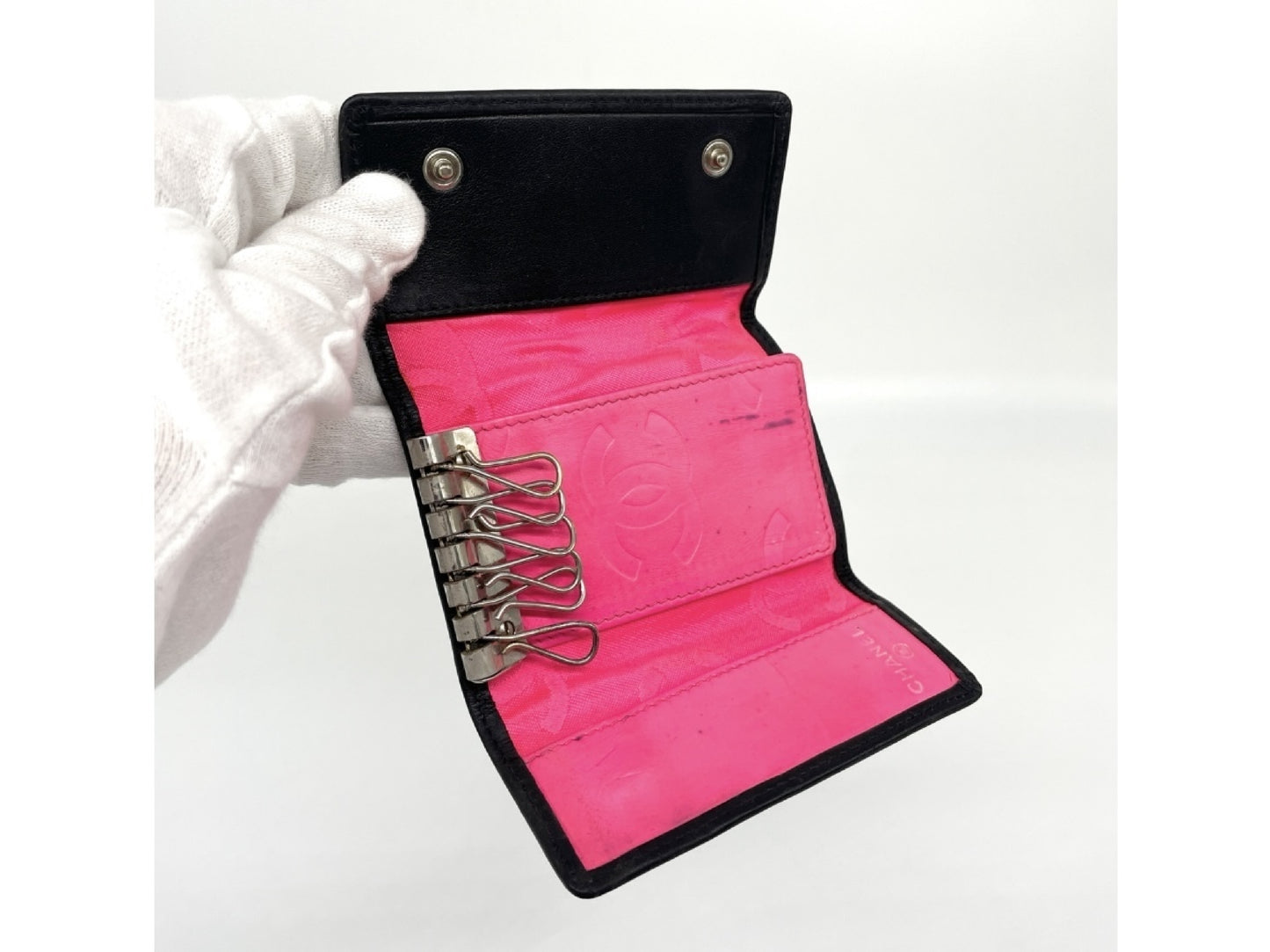 CHANEL Matelasse Cambon Line Coco Mark Key Case 10610711 with Seal and Guarantee Card