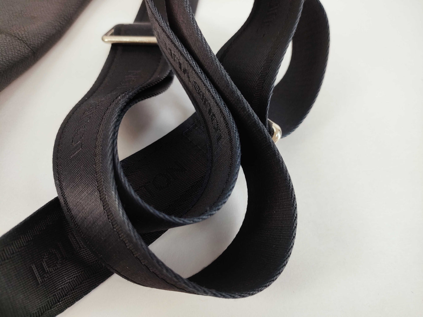 LOUIS VUITTON Taiga Roman Messenger Bag Shoulder Bag