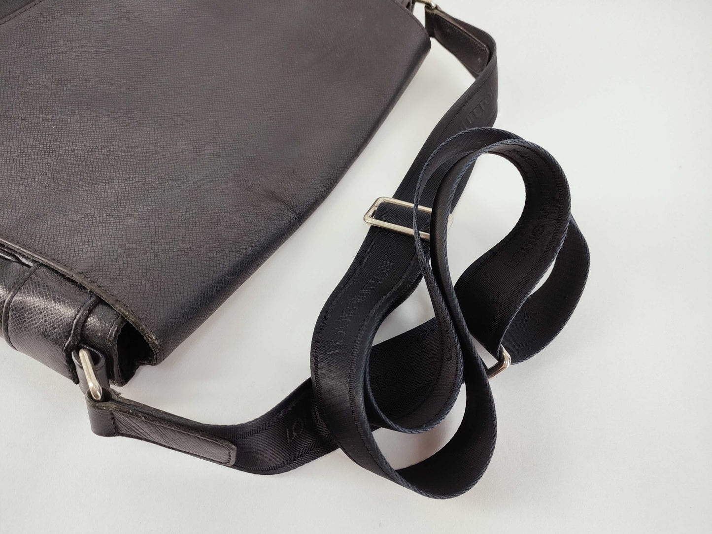 LOUIS VUITTON Taiga Roman Messenger Bag Shoulder Bag