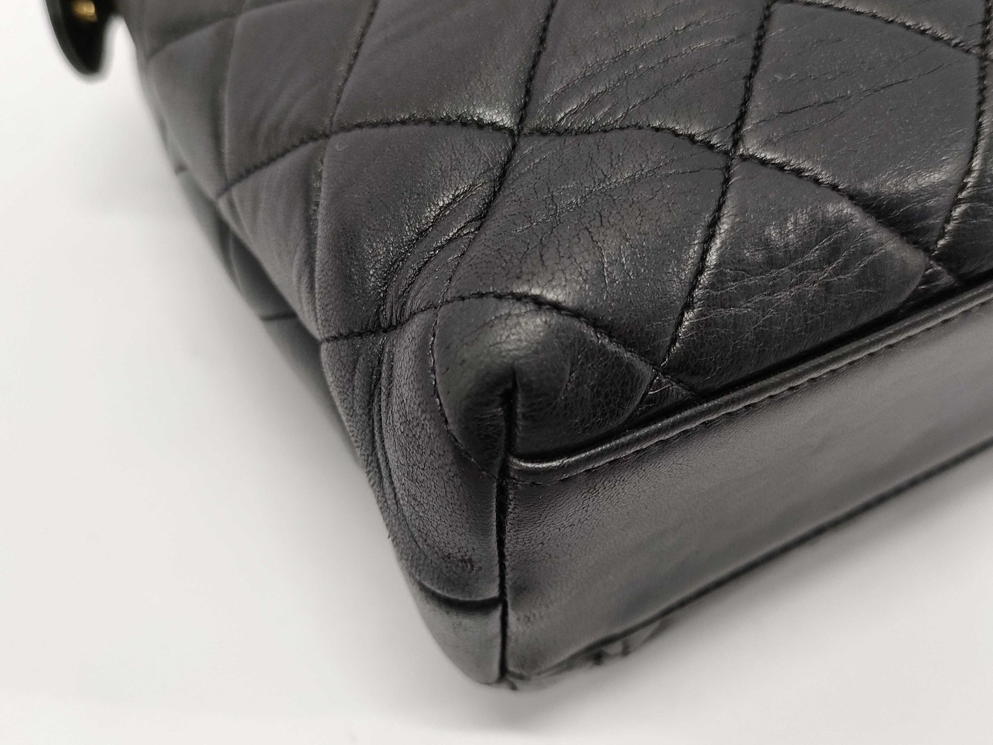 CHANEL black shoulder bag, model year unknown