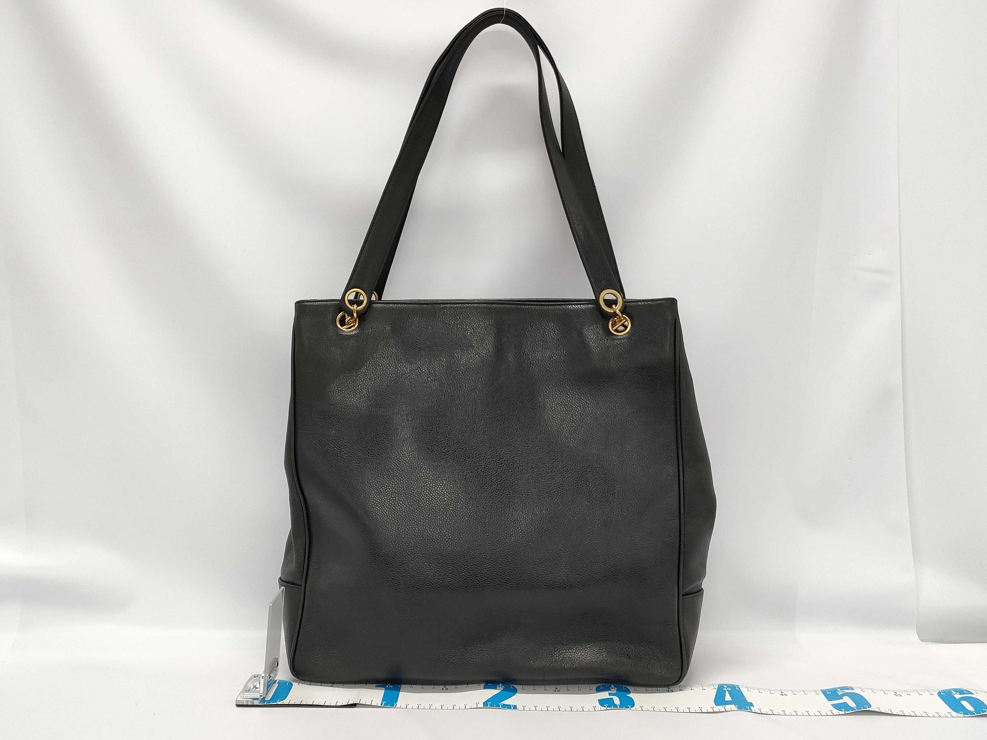 CHANEL Caviar Skin Deka Coco Mark Tote Bag