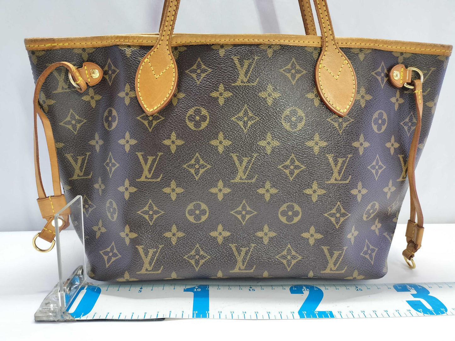 LOUIS VUITTON Monogram Neverfull PM Tote Bag